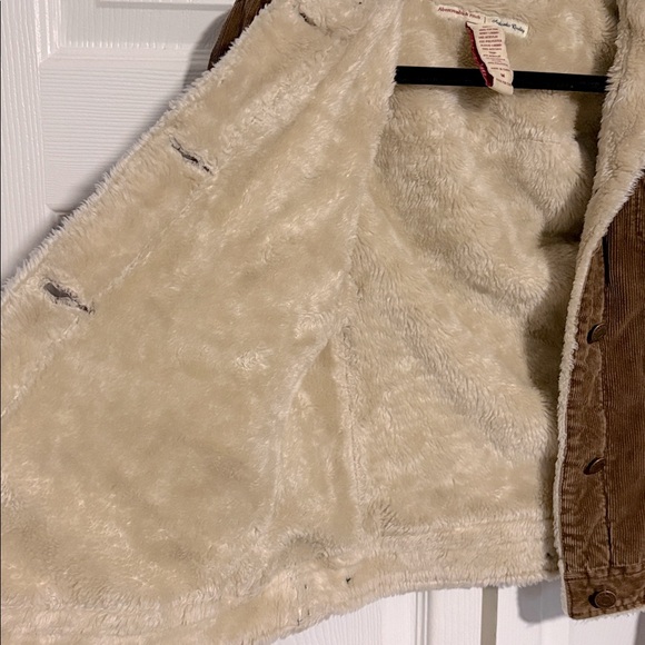 Like New - Abercrombie and Fitch Sherpa Coat - Picture 4 of 4